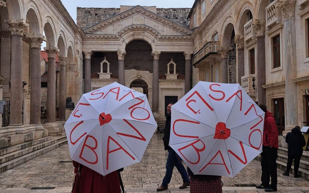 Protestna akcija na Peristilu – Samo ljubav