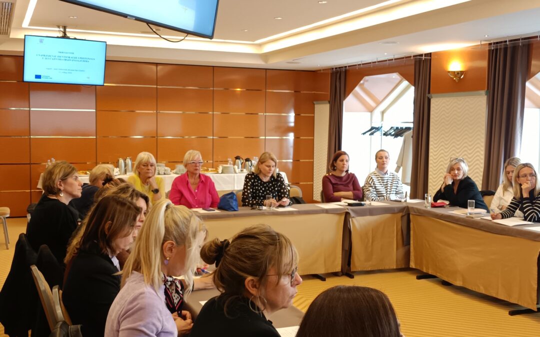 Jačanje sustava podrške žrtvama trgovanja ljudima: predstavnice Udruge Domine na okruglom stolu Centra ROSA